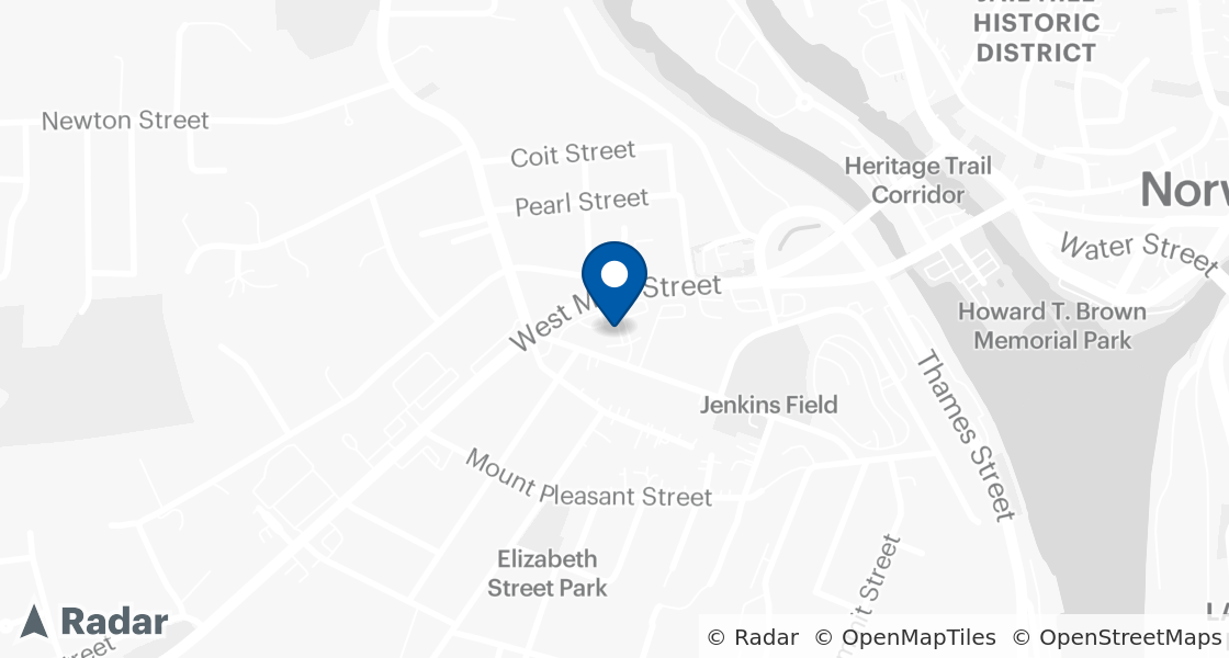 Map of Dairy Queen Location:: Oak Tree Plaza, Norwich, CT, 06360-5435